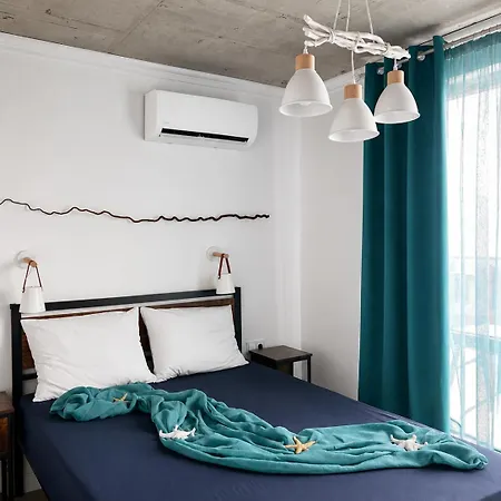 Guest house Alta Vista Apollonia Sunset 4*